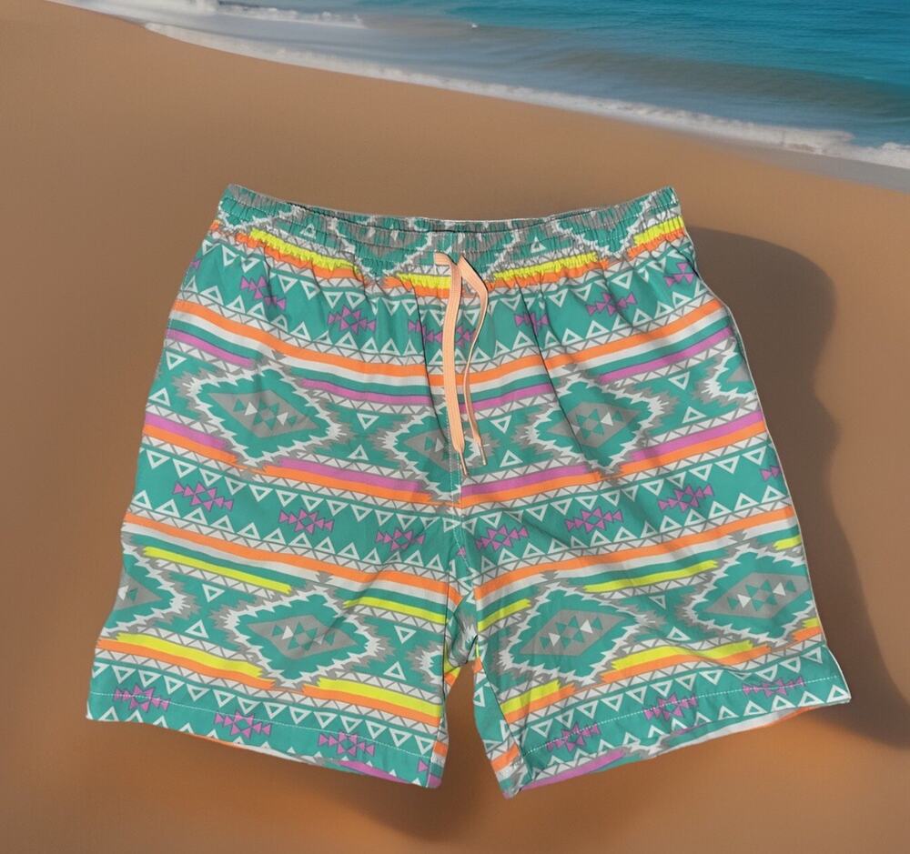 Chubbies Weekend Swim Trunks Aztec Print Lined Men's Size Large